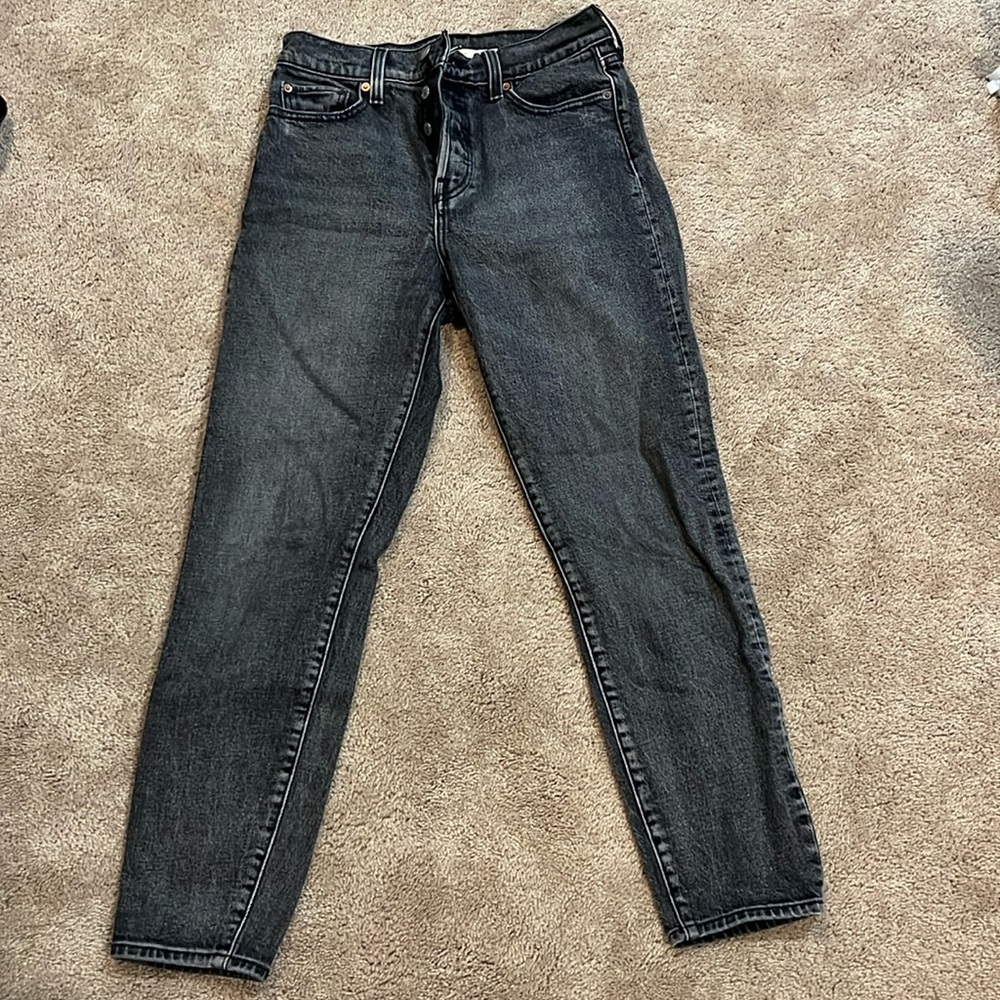 LEVIS black wedgie jeans